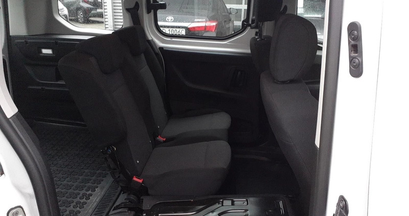 Toyota Proace City Verso cena 77900 przebieg: 88770, rok produkcji 2020 z Sokołów Małopolski małe 191